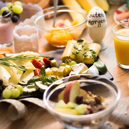 Отель Am Kumpfmuehler Kastell Регенсбург