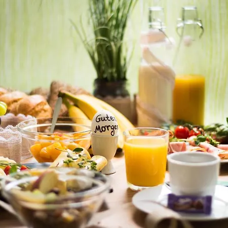 Am Kumpfmuehler Kastell Отель Регенсбург